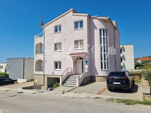 Haus zum Kauf 1.500.000 € 7 Zimmer 345 m² Seget