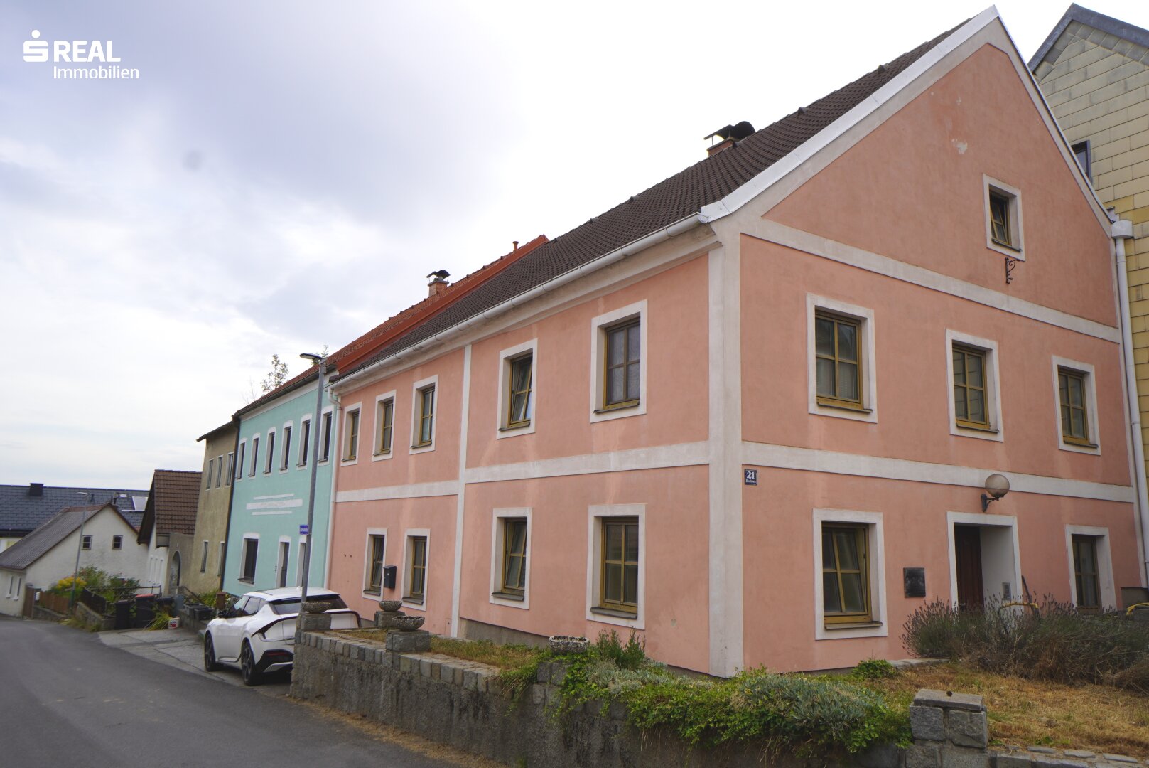 Haus zum Kauf 169.000 € 8 Zimmer 547 m²<br/>Grundstück Hirschbach 3942