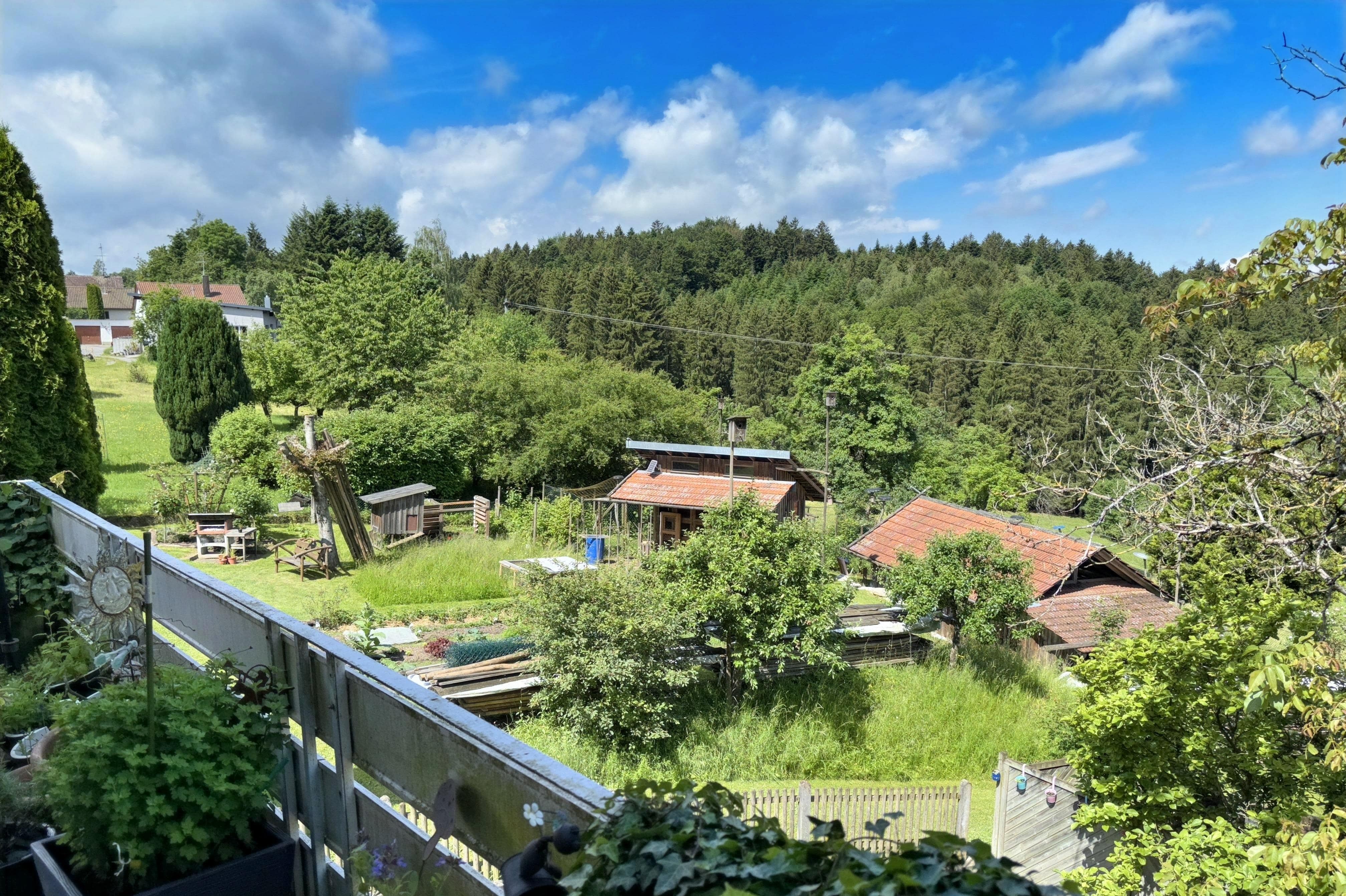 Mehrfamilienhaus zum Kauf 445.000 € 8 Zimmer 271 m²<br/>Wohnfläche 1.117 m²<br/>Grundstück Schöllhütte Althütte 71566