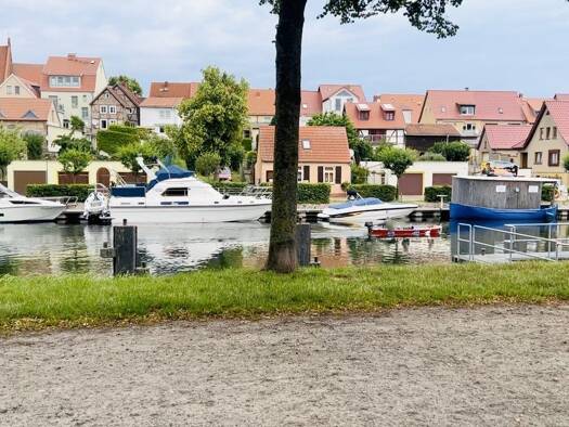 Haus zum Kauf 449.000 € 6 Zimmer 140 m² 1.757 m² Grundstück frei ab sofort Plau Plau am See 19395