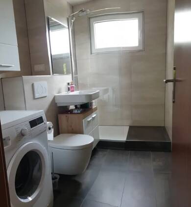 Wohnung zur Miete 452 € 2 Zimmer 49 m² Geschoss 1/2 Zentstraße 25 Kirchheim - Mitte Heidelberg 69124