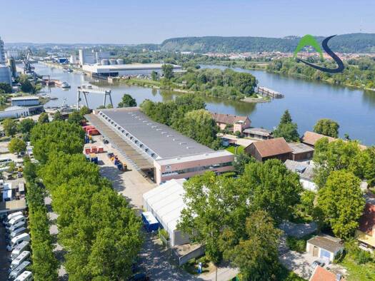 Lagerhalle zur Miete 9.000 € 1.098 m² Lagerfläche Ostenviertel Regensburg 93055