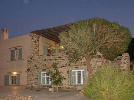 Einfamilienhaus zum Kauf 600.000 € 6 Zimmer 180 m² 5.000 m² Grundstück Kykladen