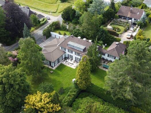 Villa zum Kauf 1.095.000 € 14 Zimmer 600 m² 3.300 m² Grundstück Bad Pyrmont 31812