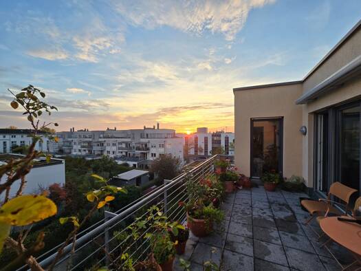 Penthouse zur Miete 1.680 € 4 Zimmer 96 m² Geschoss 2/3 frei ab 28.11.2026 Erlangen-Ost Erlangen 91052
