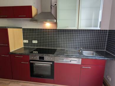 Wohnung zur Miete 350 € 4 Zimmer 82,3 m² 1. Geschoss Greiz Greiz 07973