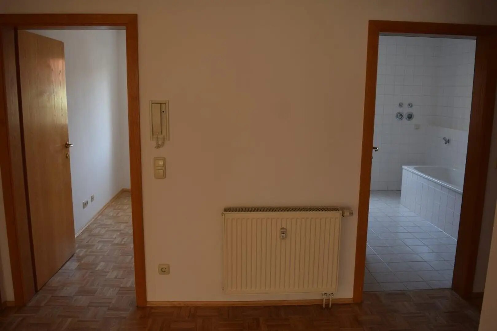 Wohnung zur Miete 700 € 3 Zimmer 89 m²<br/>Wohnfläche ab sofort<br/>Verfügbarkeit Gewerbegasse Freilassing Freilassing 83395