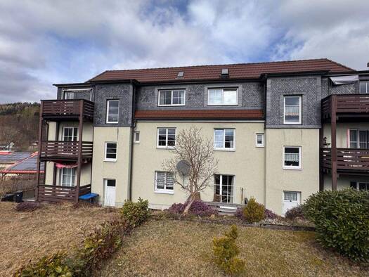 Wohnung zur Miete 450 € 3 Zimmer 78,5 m² frei ab sofort Zella-Mehlis 98544