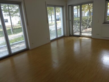 Wohnung zur Miete 500 € 1 Zimmer 35,4 m² frei ab 01.04.2025 Mittlerer Westen Regensburg 93049