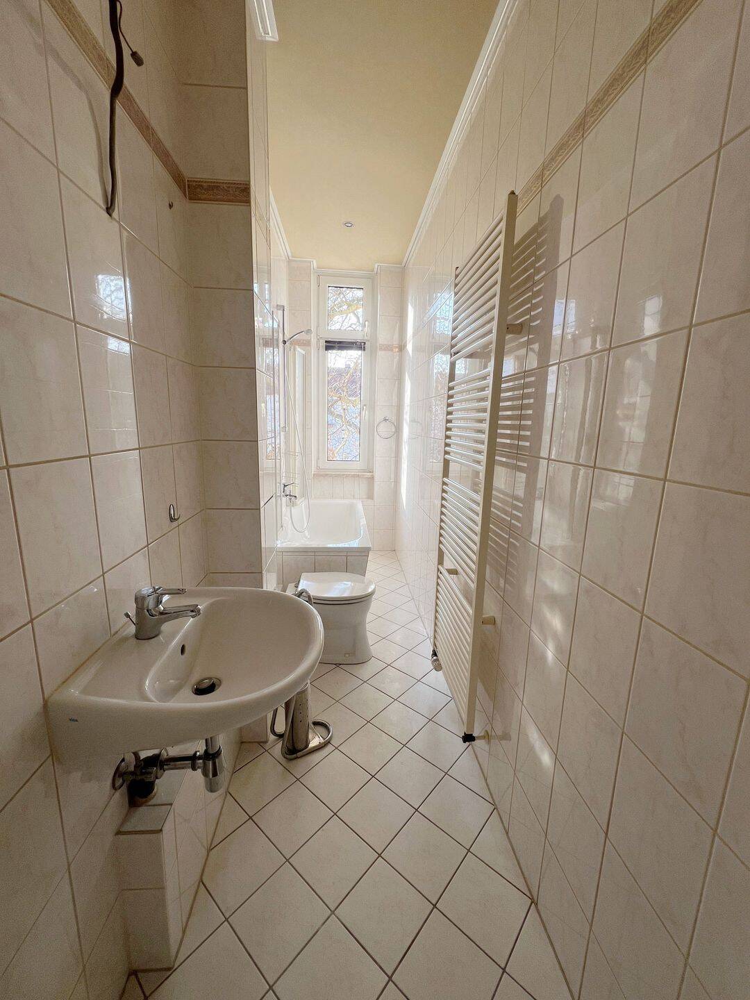 Charmante, großzügige Altbauwohnung im begehrten Stadtfeld Ost – Schillerstr. 31, 39108 Magdeburg – Vorschaubild 10
