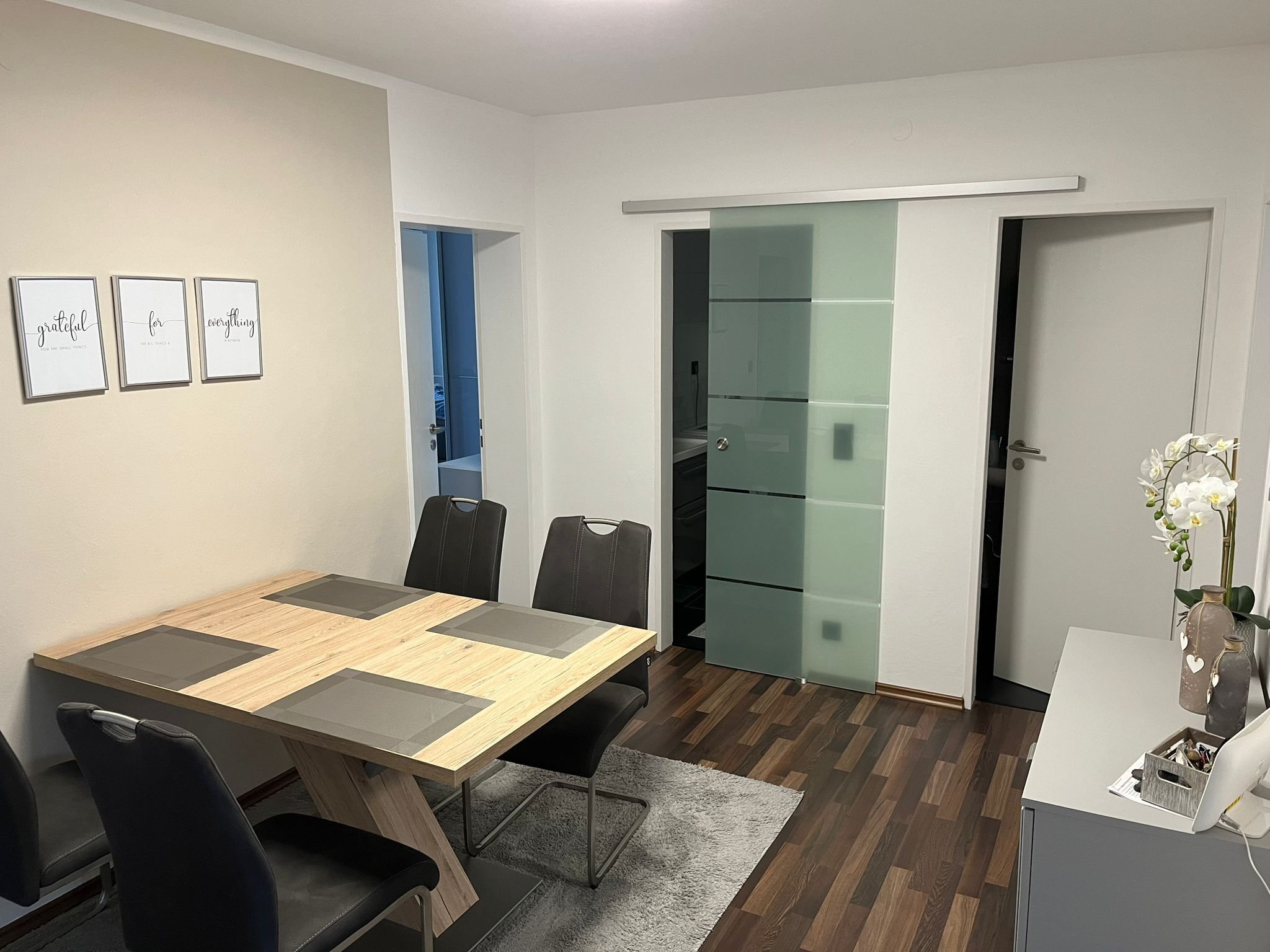 Wohnung zur Miete 900 € 3 Zimmer 78 m²<br/>Wohnfläche 2.<br/>Geschoss 01.11.2024<br/>Verfügbarkeit Isarstraße Reinhausen Regensburg 93057