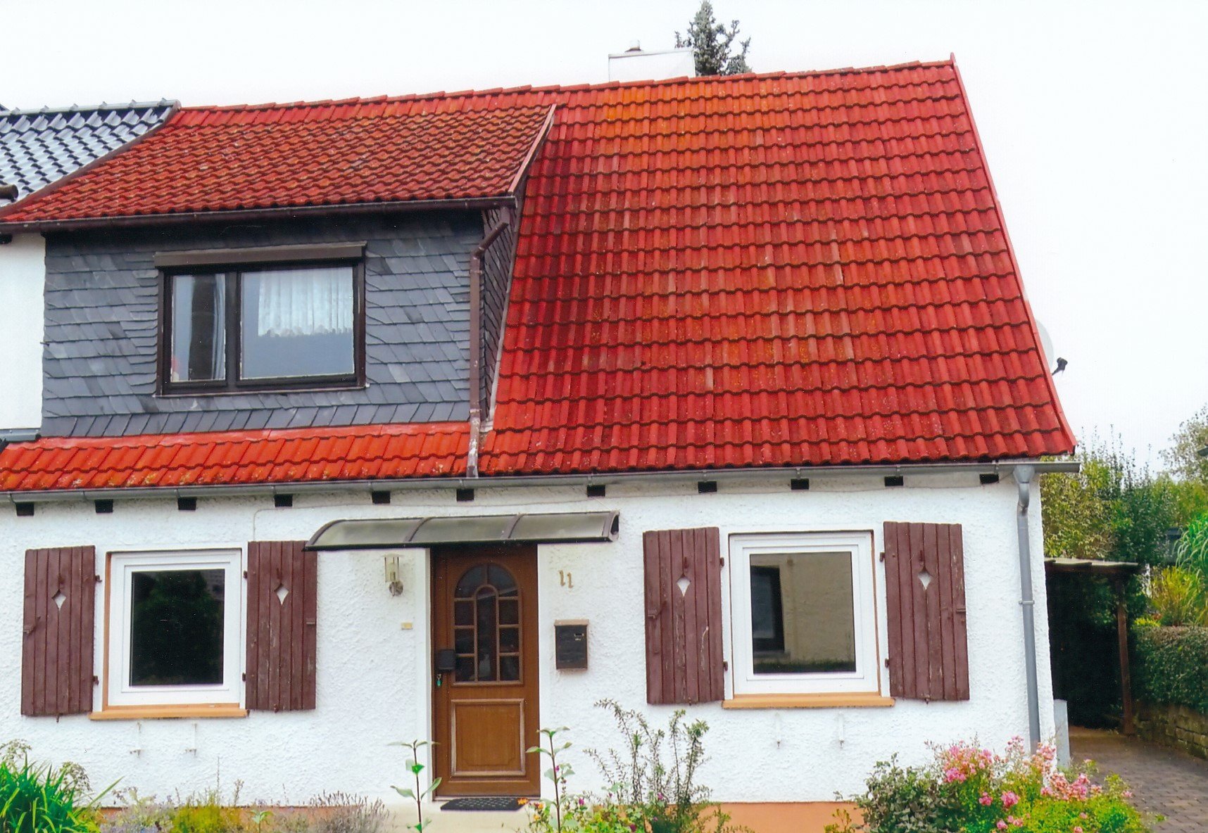 Einfamilienhaus zum Kauf 85.000 € 6 Zimmer 115 m²<br/>Wohnfläche 604 m²<br/>Grundstück ab sofort<br/>Verfügbarkeit Hildburghausen Hildburghausen 98646