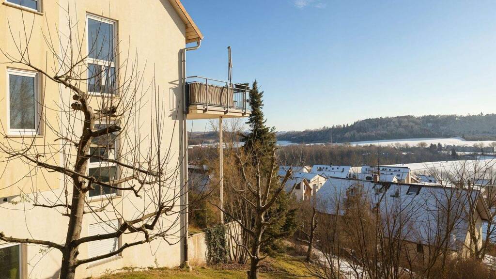 Doppelhaushälfte zum Kauf provisionsfrei 998.000 € 8 Zimmer 241 m² 486 m² Grundstück Holzgerlingen 71088