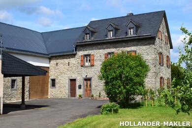 Herrenhaus zum Kauf 1.250.000 € 10 Zimmer 160 m² 33.000 m² Grundstück Klotten 56818