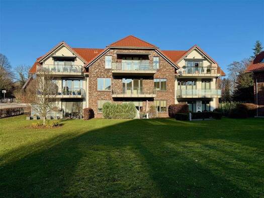 Wohnung zum Kauf 385.000 € 2 Zimmer 80,6 m² 1. Geschoss frei ab 01.01.2026 Am Klostergarten 1 Preetz 24211