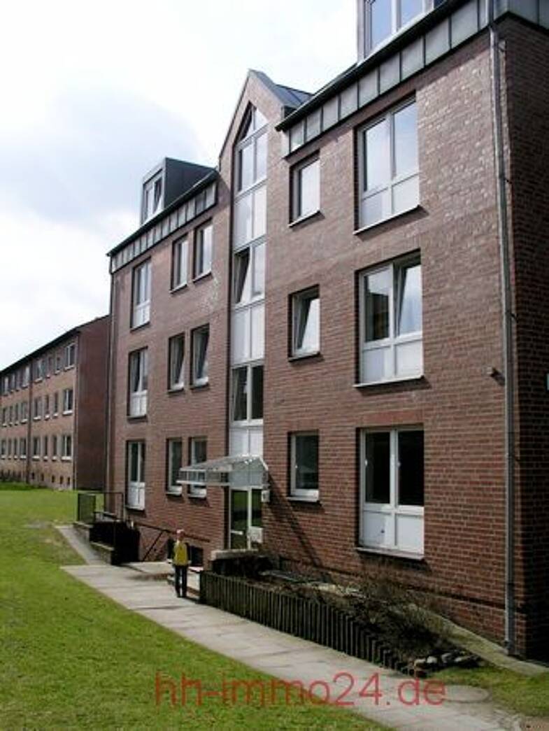 Wohnung zur Miete 459 € 1 Zimmer 36 m² Dachgeschoss, 3. Geschoss frei ab 01.07.2025 Rahlstedt Hamburg 22147