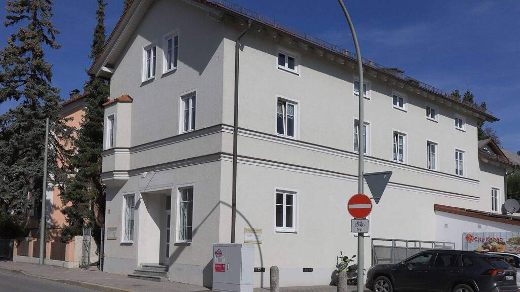 Wohnung zur Miete 1.000 € 3 Zimmer 106 m² 2. Geschoss frei ab 01.04.2026 Vilsbiburg 84137