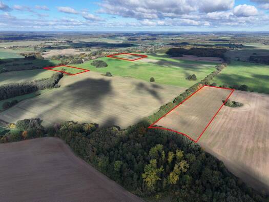 Land-/Forstwirtschaft zum Kauf als Kapitalanlage geeignet 1 Zimmer 146.000 m² Grundstück Zarrentin Zarretnin am Schaalsee 19246 