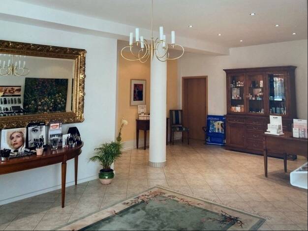 Laden zum Kauf 160.000 € Plüderhausen 73655