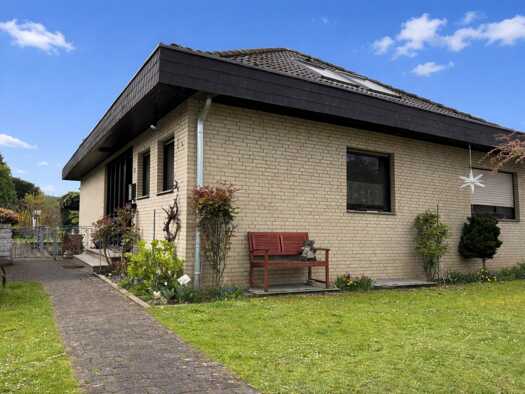 Einfamilienhaus zum Kauf 370.000 € 6 Zimmer 118 m² 400 m² Grundstück Neu-Lohn Eschweiler 52249