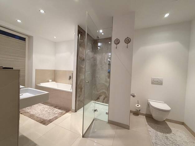 Wohnung zur Miete - Erstbezug 4.500 € 4 Zimmer 155 m² 1. Geschoss frei ab 01.08.2026 Holzhausen Str 85 Nordend-West Frankfurt am Main 60322
