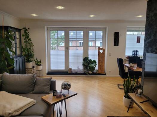 Maisonette zur Miete 990 € 2,5 Zimmer 92 m² Geschoss 1/2 frei ab 01.04.2026 Bad Segeberg 23795