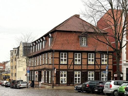 Außenstellplatz zur Miete 75 € Taubenstraße 19 Schelfstadt Schwerin 19055