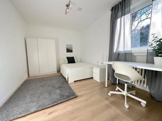 Wohnung zur Miete 580 € 1 Zimmer 40 m² 1. Geschoss frei ab sofort Weißkirchener Weg 39 Niederursel Frankfurt am Main 60439
