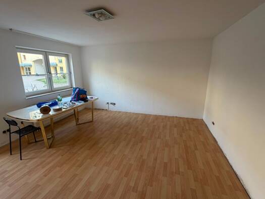 Wohnung zur Miete 500 € 1 Zimmer 34 m² frei ab sofort Südstadt Fürth 90763