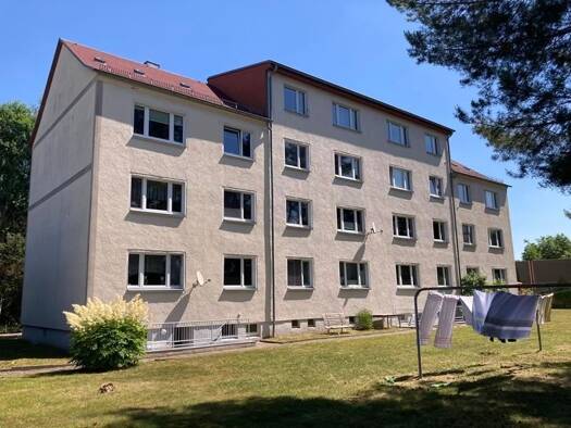 Wohnung zur Miete 279 € 3 Zimmer 58,5 m² EG frei ab sofort Liselotte-Herrmann-Straße 24 Gablenz Gablenz 09127