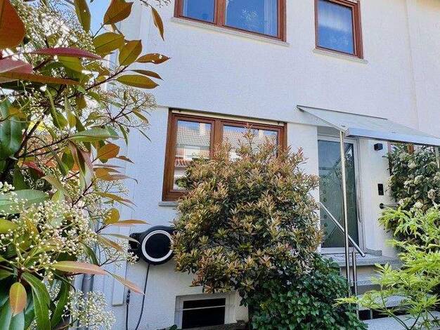 Doppelhaushälfte zum Kauf provisionsfrei 595.000 € 5,5 Zimmer 103 m² 182 m² Grundstück frei ab 01.09.2026 Nürtingen 72622