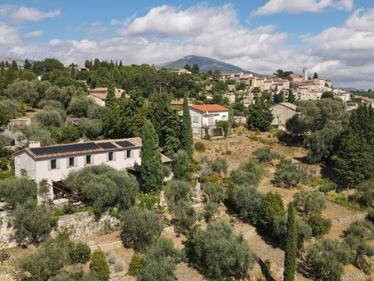 Einfamilienhaus zum Kauf 3.250.000 € 247 m² 3.988 m² Grundstück Châteauneuf-Grasse 06740