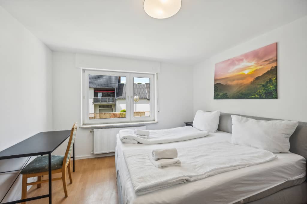 Wohnung zur Miete Wohnen auf Zeit 910 € 3 Zimmer 35 m²<br/>Wohnfläche ab sofort<br/>Verfügbarkeit Mittelstraße Boden 56412