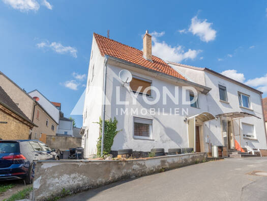Einfamilienhaus zum Kauf 255.000 € 4 Zimmer 110 m² 135 m² Grundstück Repperndorf Kitzingen 97318