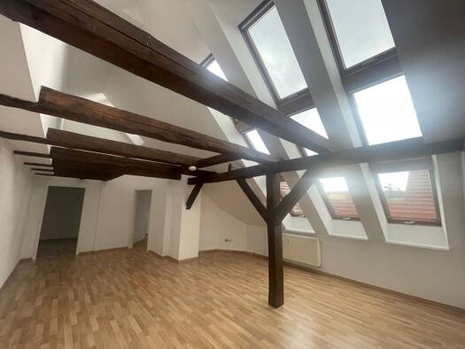 Wohnung zur Miete 540 € 3 Zimmer 101 m² 5. Geschoss frei ab sofort Demianiplatz 3 Altstadt Görlitz 02826
