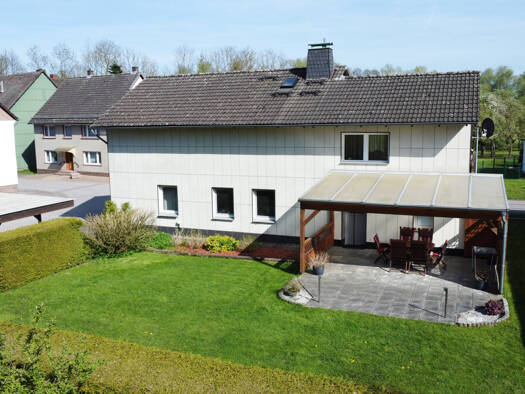 Einfamilienhaus zum Kauf 195.000 € 5 Zimmer 172,9 m² 570 m² Grundstück Golmbach Golmbach 37640