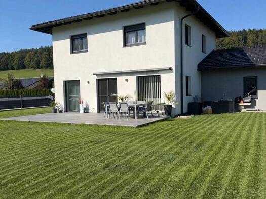 Haus zum Kauf 625.000 € 6 Zimmer 167 m² 812 m² Grundstück Lengau 5212