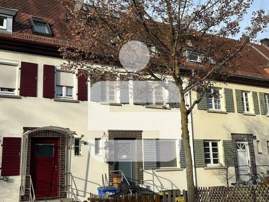 Reihenmittelhaus zum Kauf 580.000 € 5 Zimmer 110 m² 142 m² Grundstück Erlangen-Ost Erlangen 91052