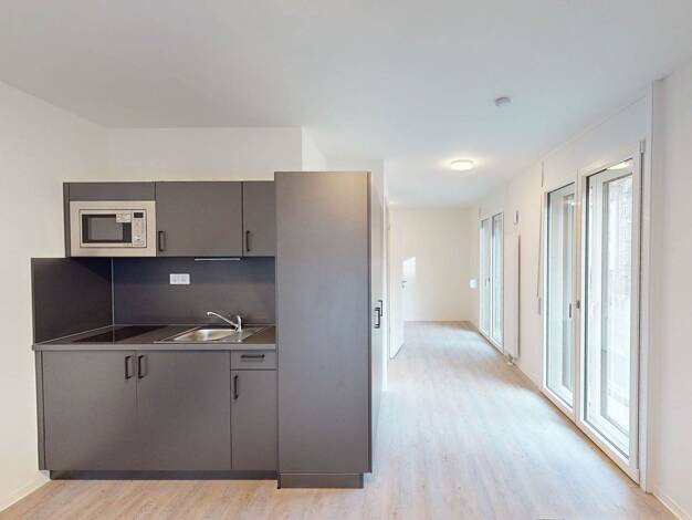 Wohnung zur Miete 685 € 1 Zimmer 33,1 m² 6. Geschoss Stephanstraße 9 Glockenhof Nürnberg 90478