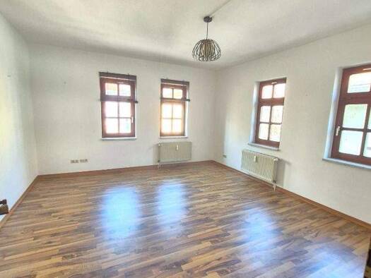 Wohnung zur Miete 410 € 2 Zimmer 68 m² 1. Geschoss frei ab 01.04.2026 Zentrum Rudolstadt 07407