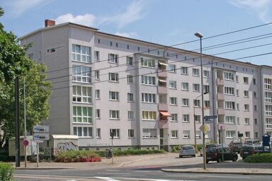 Wohnung zur Miete 420 € 3 Zimmer 64 m² 5. Geschoss Otto-von-Guericke-Str. 82b Rathausviertel Magdeburg 39104