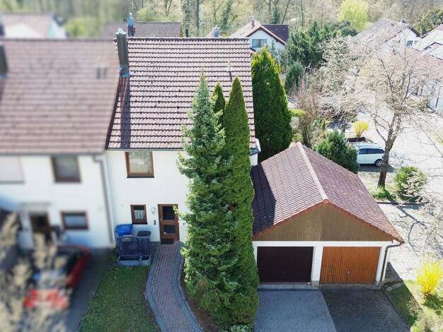 Reihenendhaus zum Kauf 375.000 € 5 Zimmer 110 m² 286 m² Grundstück Plattenwald Bad Friedrichshall 74177