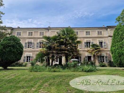 Schloss zum Kauf 1.250.000 € 12 Zimmer 840 m² 57.768 m² Grundstück Centre Ville Carcassonne 11000