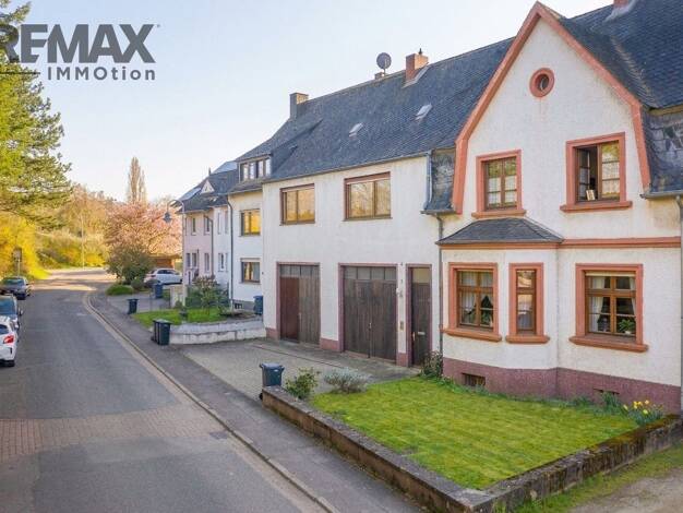 Reihenmittelhaus zum Kauf 269.000 € 9 Zimmer 196,1 m² 1.435 m² Grundstück Konz 54329