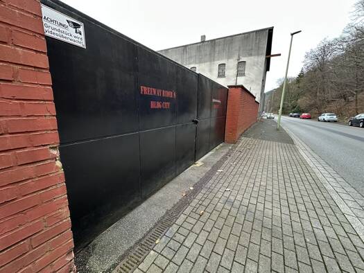 Lagerhalle zur Miete 1.250 € 240 m² Lagerfläche Hohenlimburg Hagen / Hohenlimburg 58119