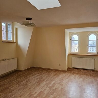 Wohnung zur Miete 590 € 2 Zimmer 58,3 m² 3. Geschoss frei ab sofort Neuer Markt 2 Altstadt Stralsund 18439