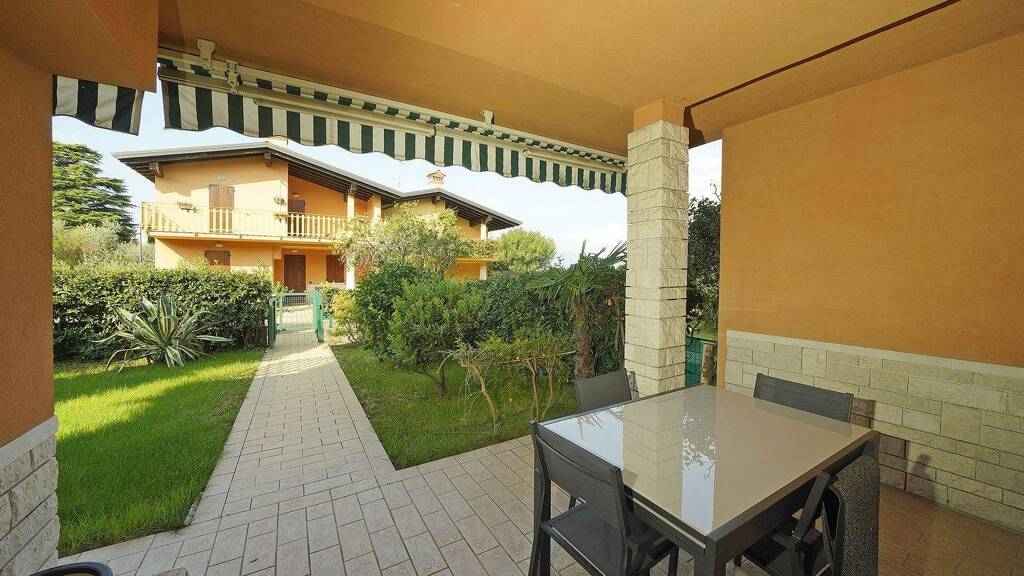 Haus zum Kauf 420.000 € 5 Zimmer 117 m² 100 m² Grundstück frei ab sofort Manerba del Garda