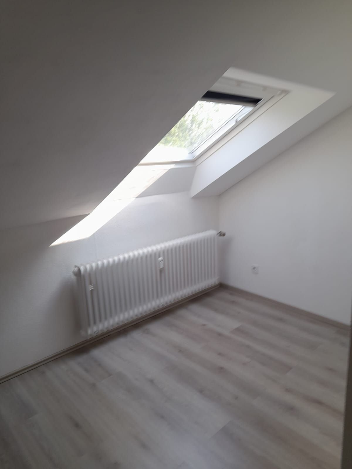 Apartment zur Miete 360 € 1 Zimmer 28 m²<br/>Wohnfläche 3.<br/>Geschoss ab sofort<br/>Verfügbarkeit Humboldtstraße 21 Baumberg - Mitte Monheim am Rhein 40789