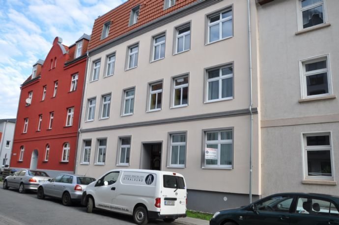 Wohnung zur Miete 525 € 2 Zimmer 57 m²<br/>Wohnfläche 01.03.2025<br/>Verfügbarkeit Frankenvorstadt Stralsund 18439