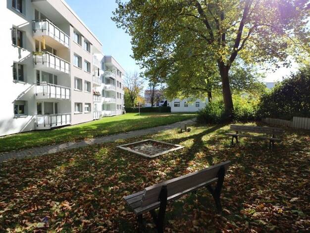 Wohnung zur Miete 1.321 € 5 Zimmer 100,6 m² frei ab sofort Am Ziegelanger 38 Landsberg Landsberg am Lech 86899